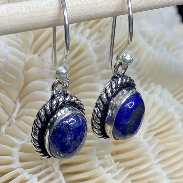 BOUCLES D’OREILLES EN LAPIS LAZULI