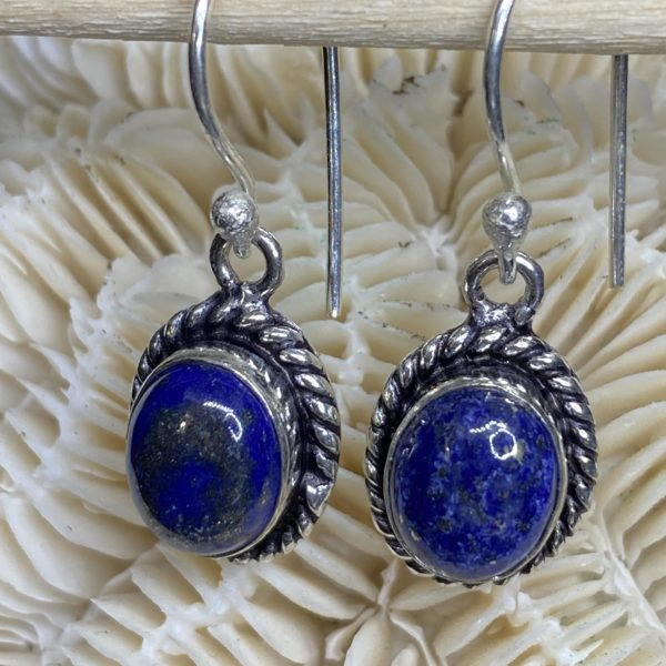 BOUCLES D’OREILLES EN LAPIS LAZULI